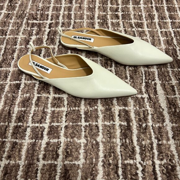 Jil Sander Sling Back Cream Flats - Picture 2 of 5